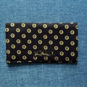 Vera Bradley Checkbook Holder